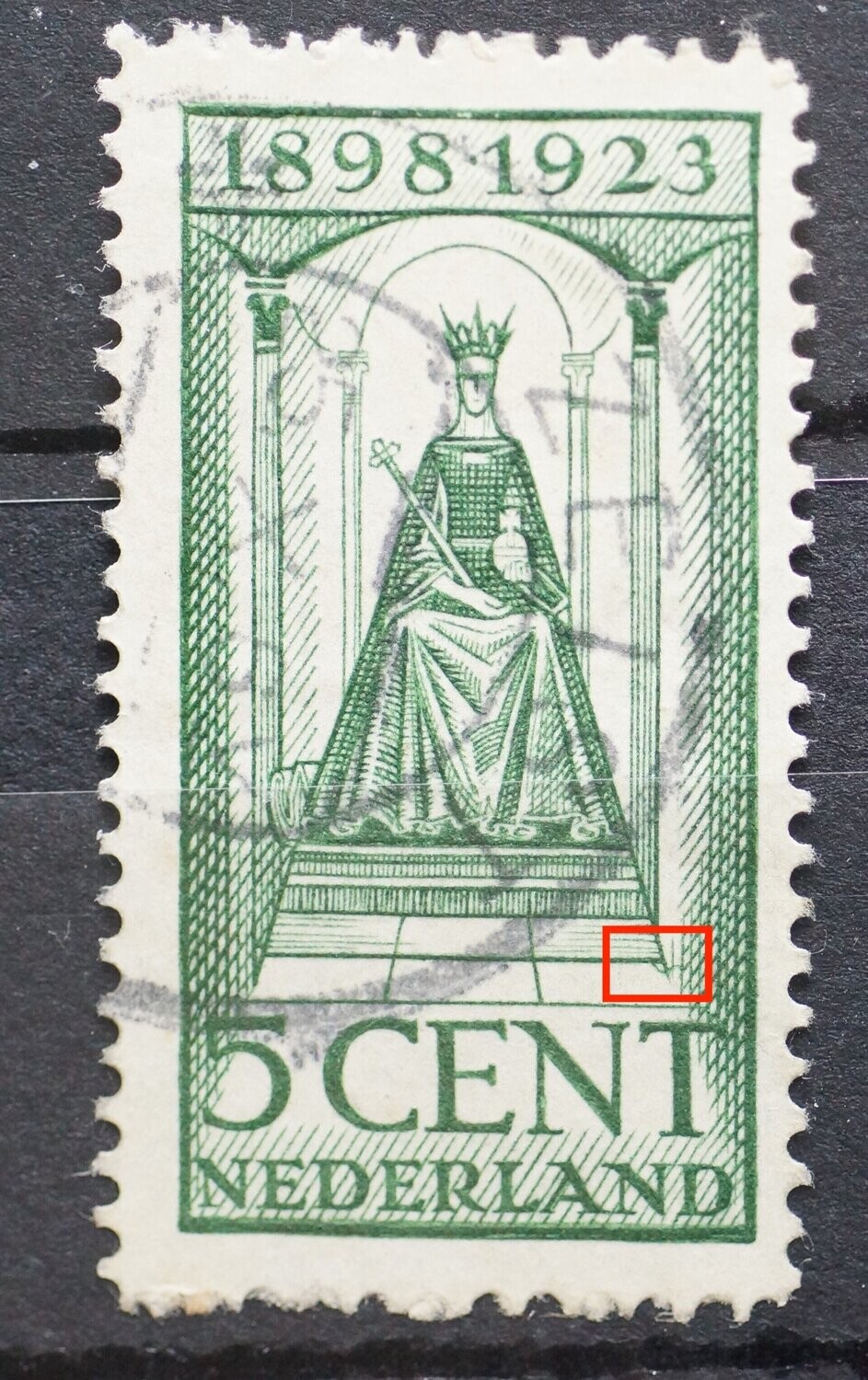 NVPH 122 - groene kras rechts onder