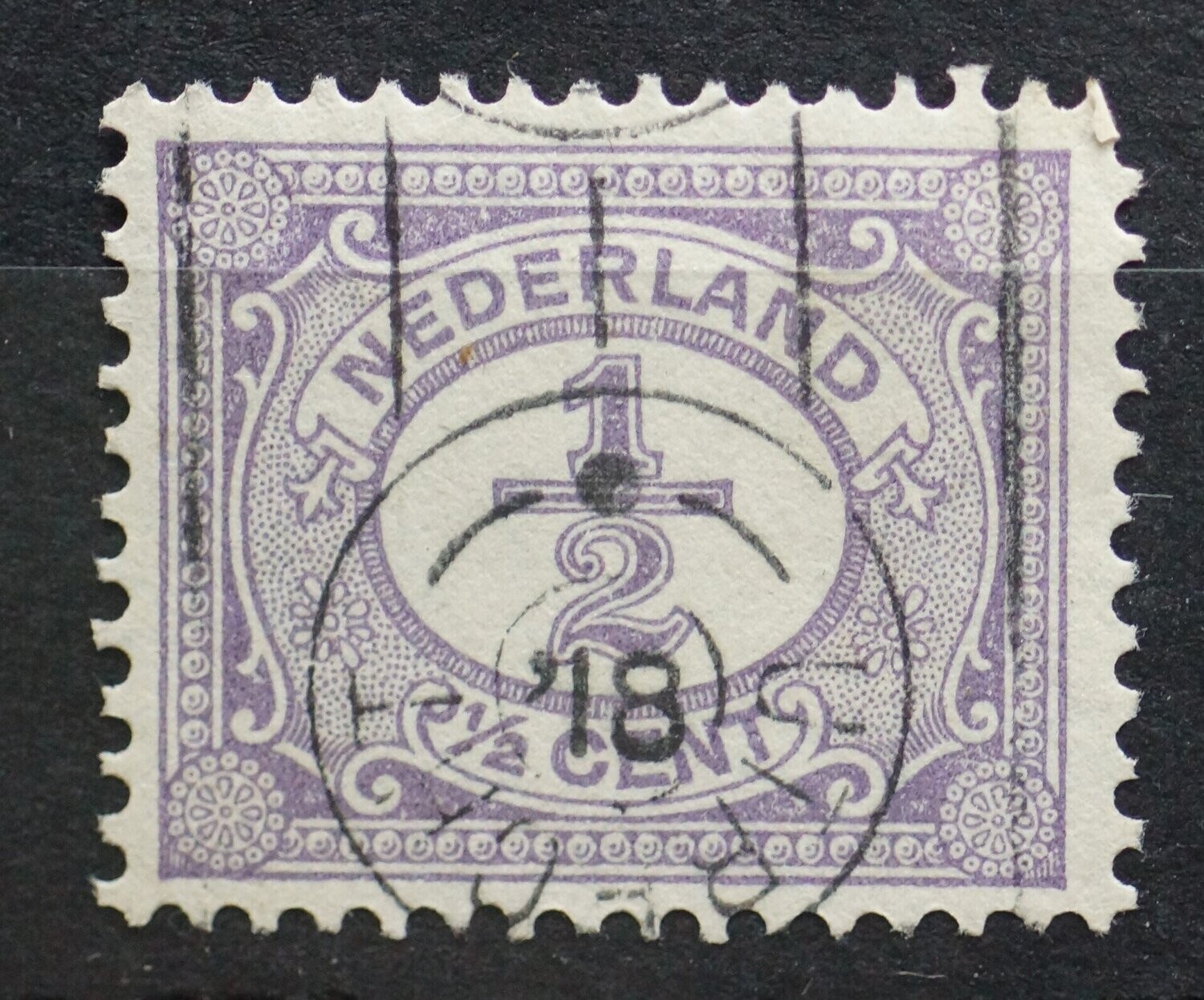 Utrecht '18 op NVPH 50 - Type V, jaartal kopstaand