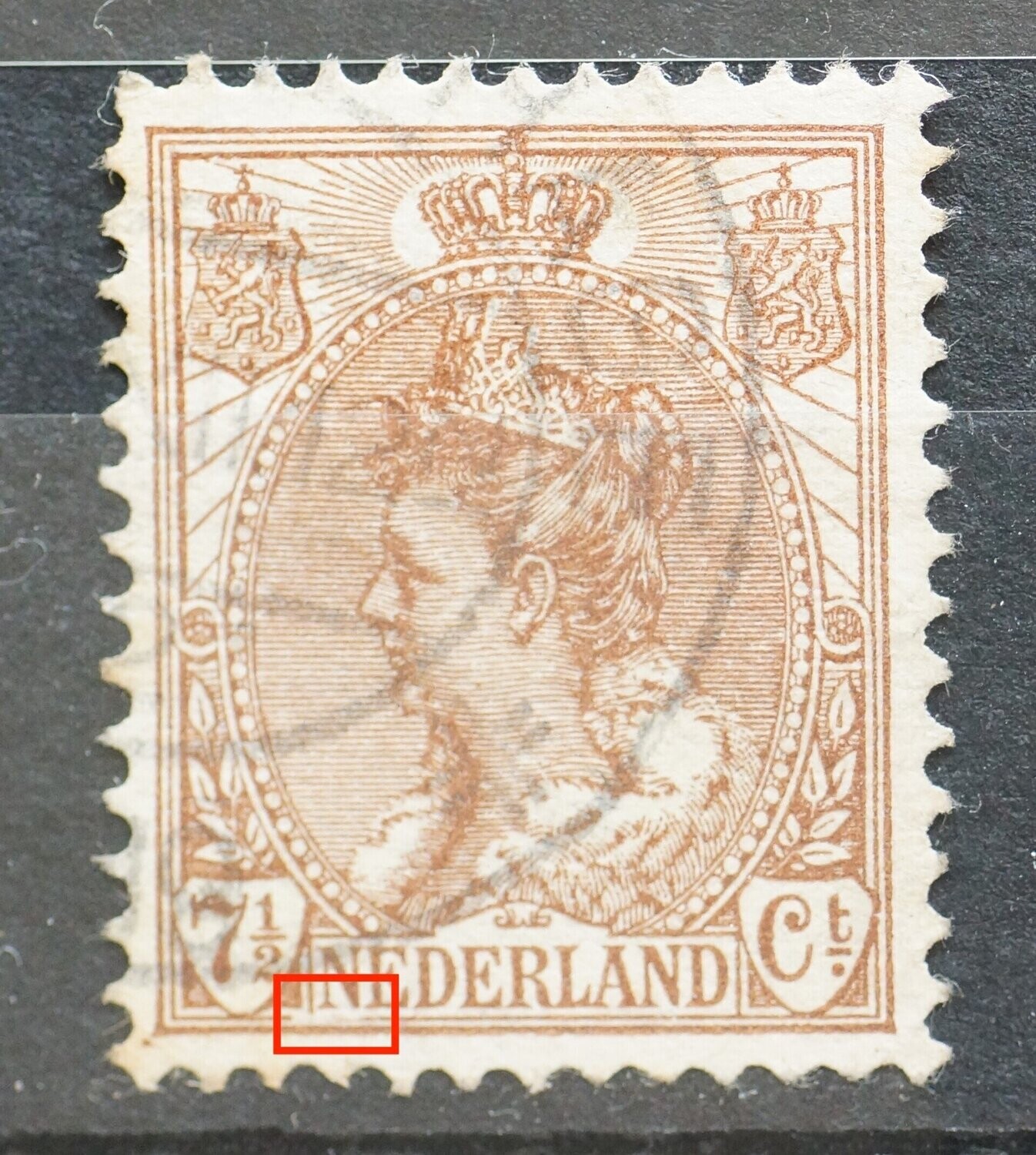 NVPH 61 - o.a. grote breuk in kaderlijn onder NE van NEDERLAND