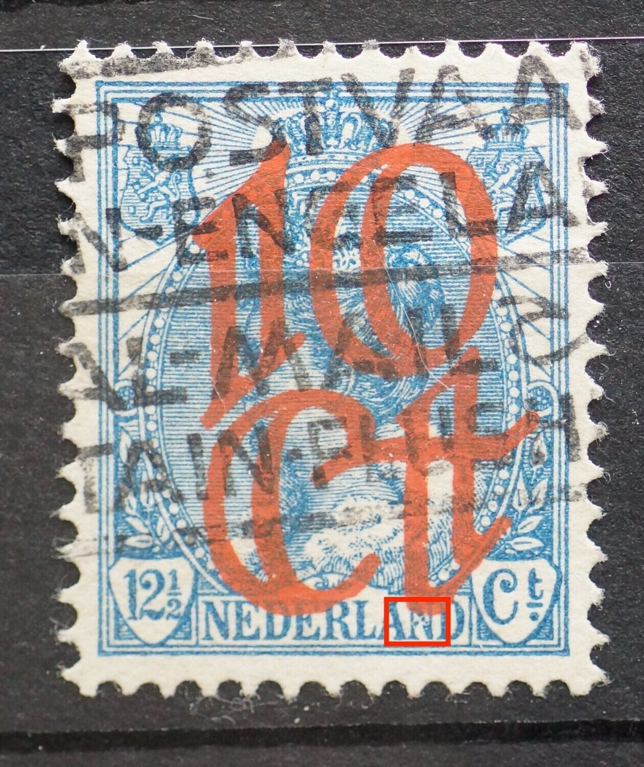 NVPH 118 - blauwe stip in en beschadiging van de tweede N van NEDERLAND