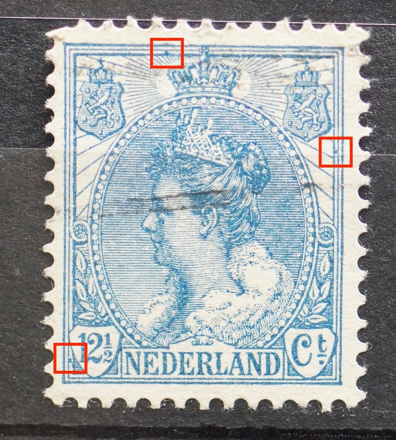 NVPH 63 - blauwe stippen tussen kaderlijnen