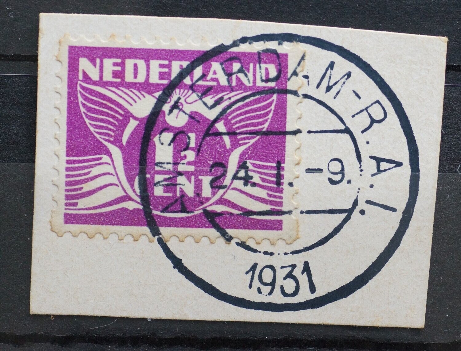 Amsterdam - R.A.I. op NVPH R59 - Schaars stempel.
