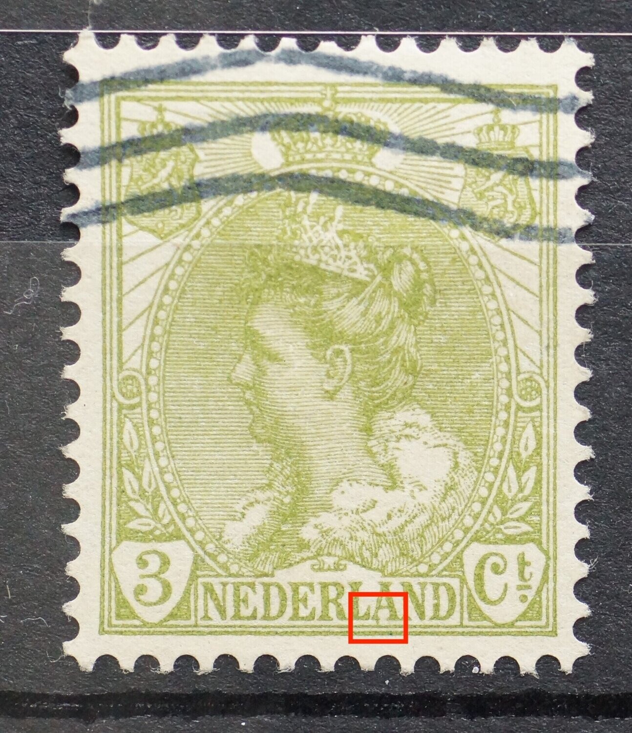 NVPH 57 - groene punt onder A van NEDERLAND