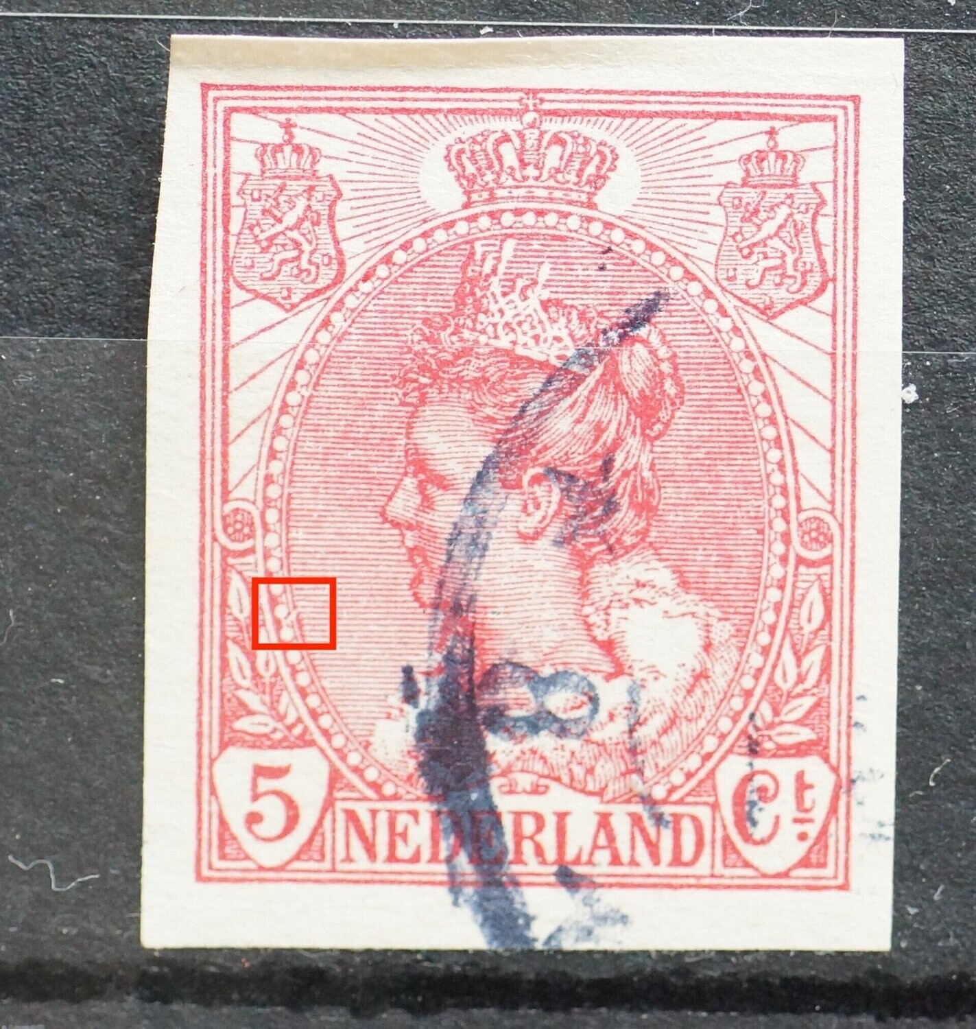 NVPH 83 - wit streepje in rand medaillon