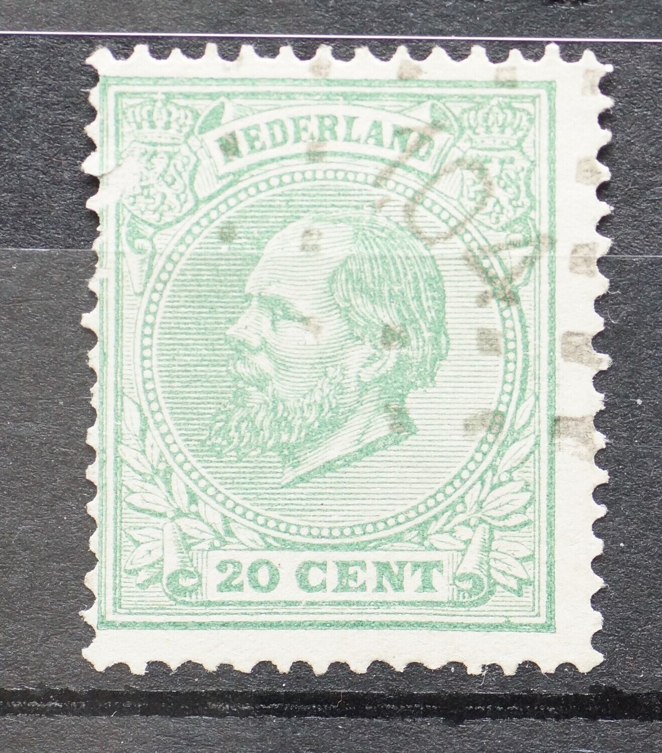 104 (Tholen) op NVPH 24 (fraai)