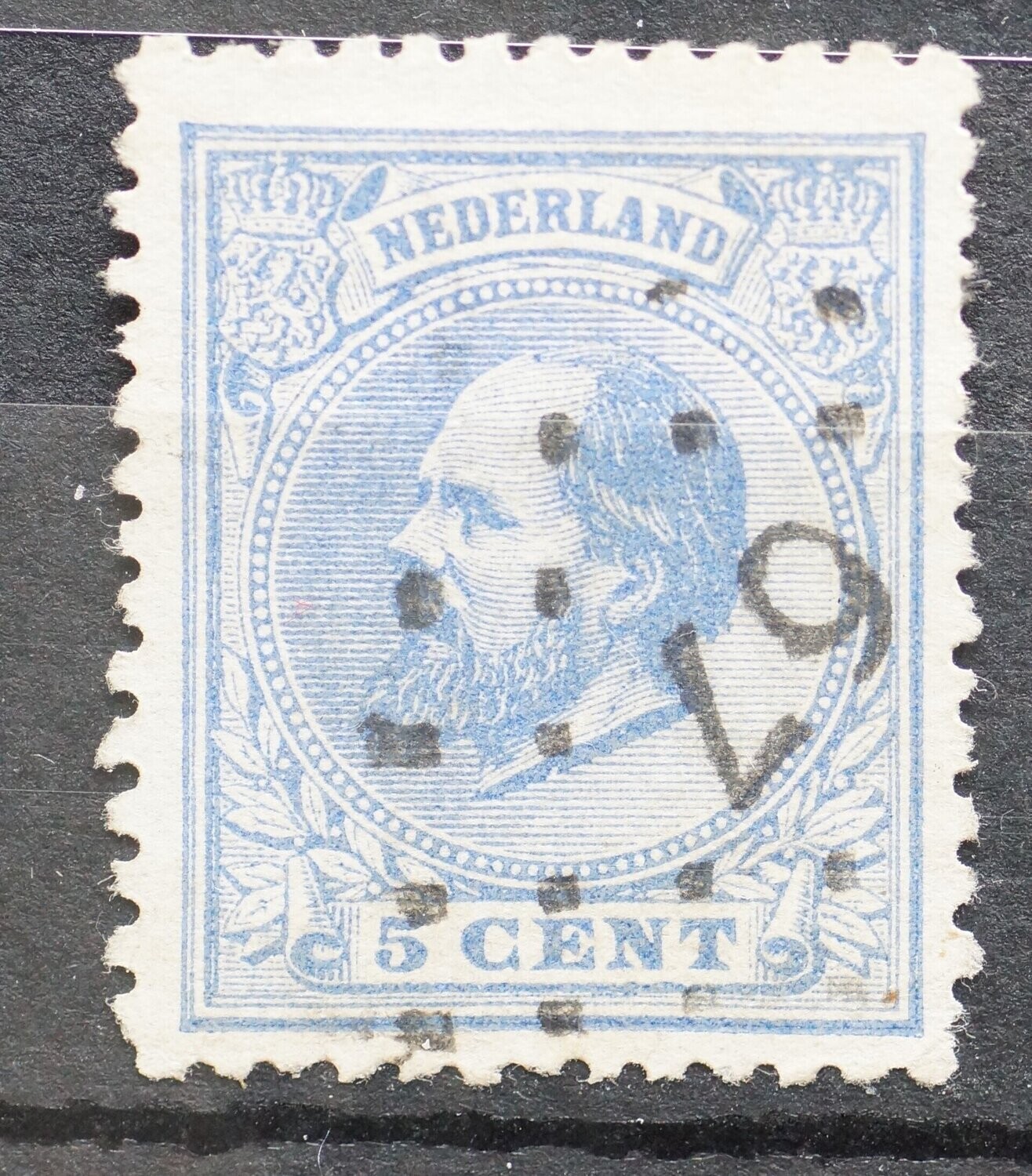67 (Leeuwarden, zonder krul) op NVPH 19