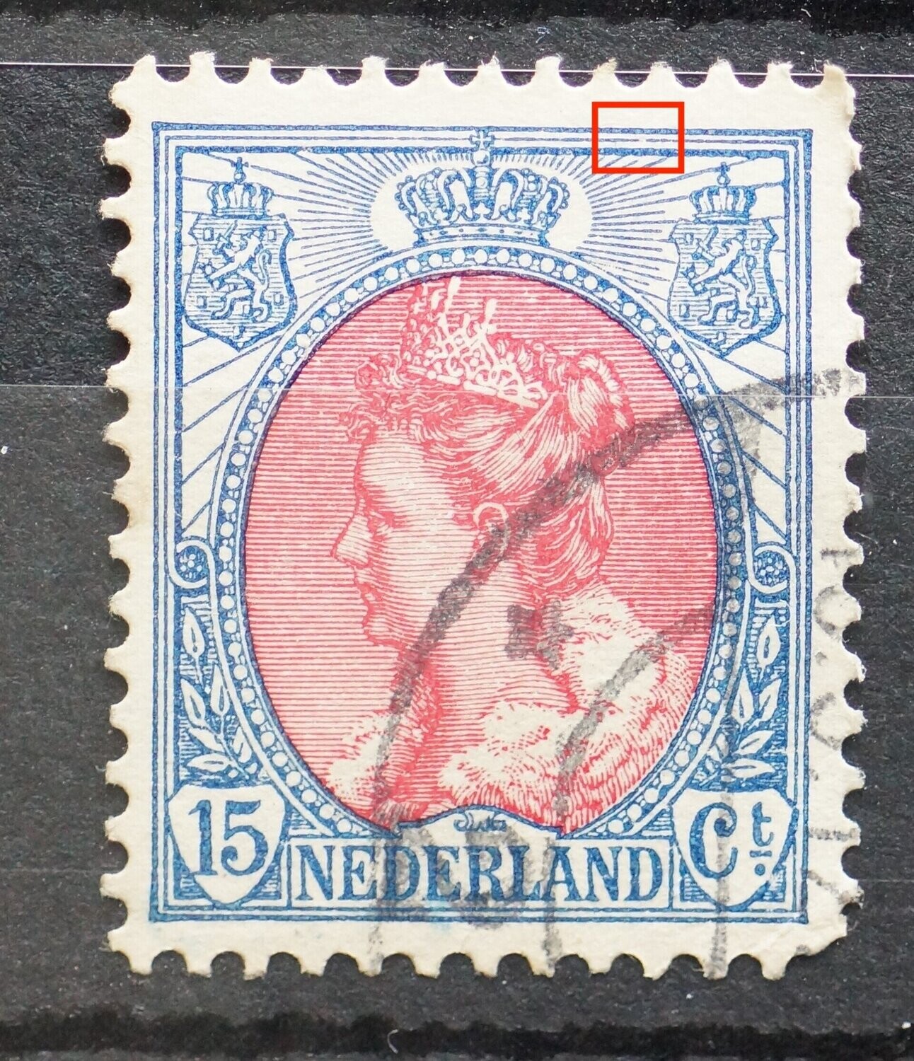NVPH 165 - o.a. breuk in kaderlijn boven, rechts