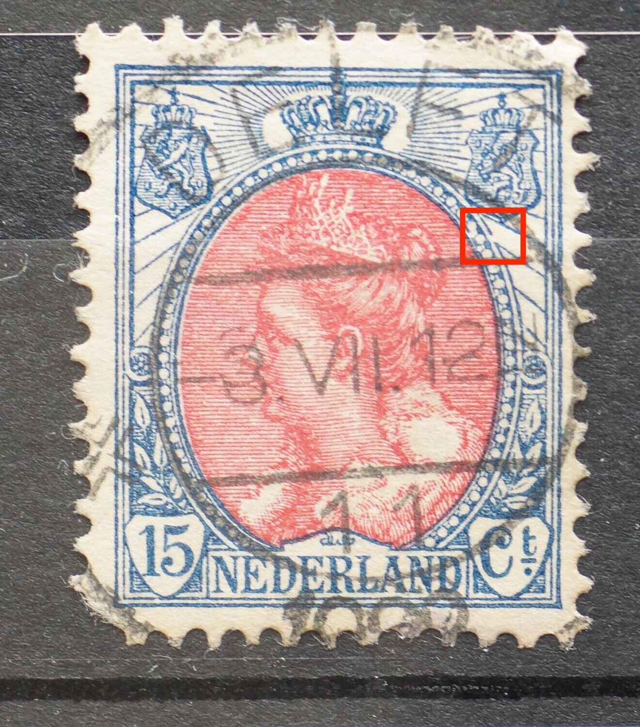 NVPH 65 - breuk in rand medaillon, rechts