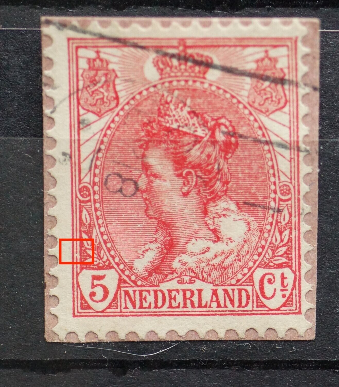 NVPH 60 -o.a. breuk in kaderlijn links, net boven de 5