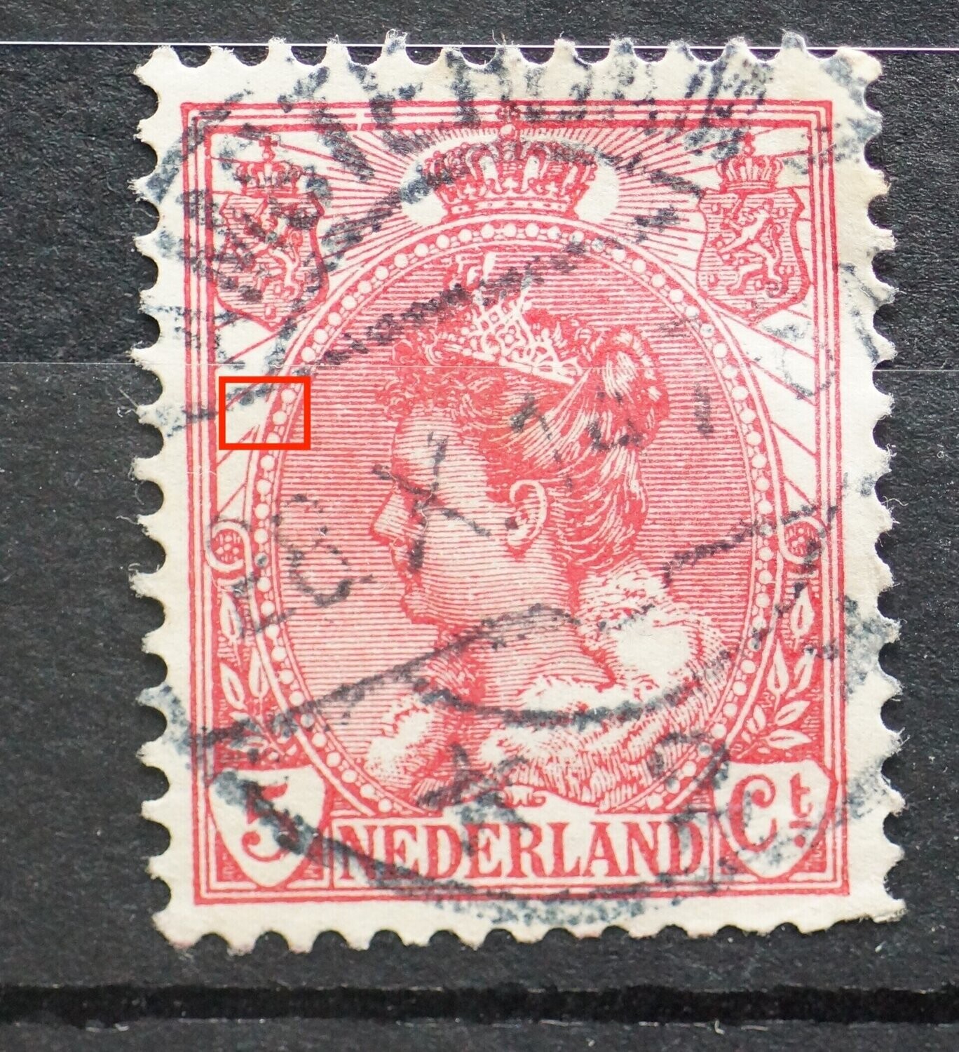NVPH 60 - breuk in rand medaillon, links