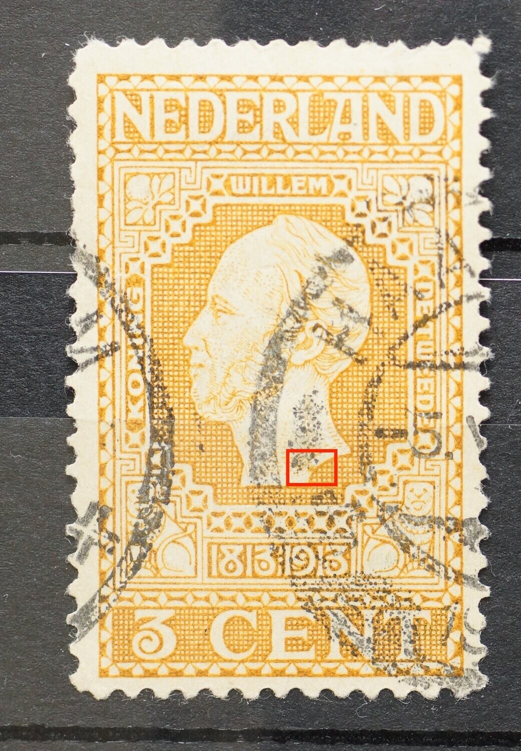 NVPH 91 - gele vlek onderin hals