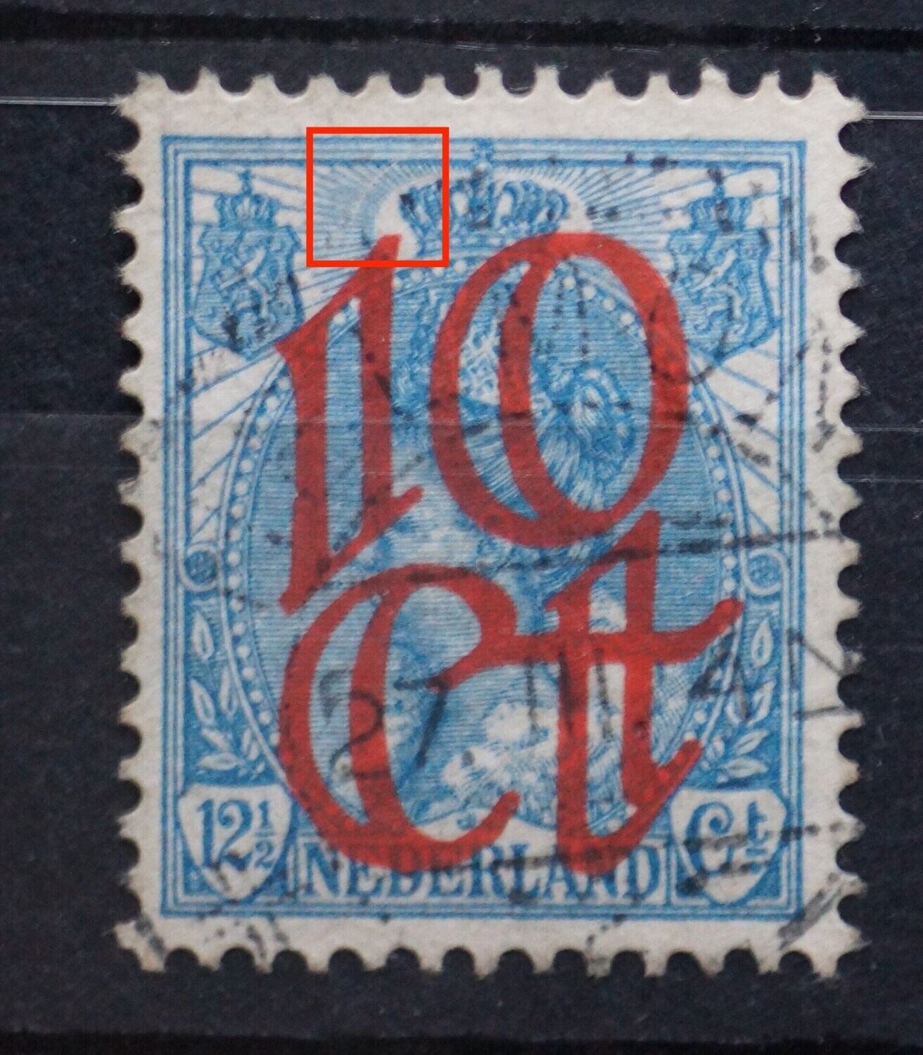 NVPH 118 - lange witte kras door stralen, links