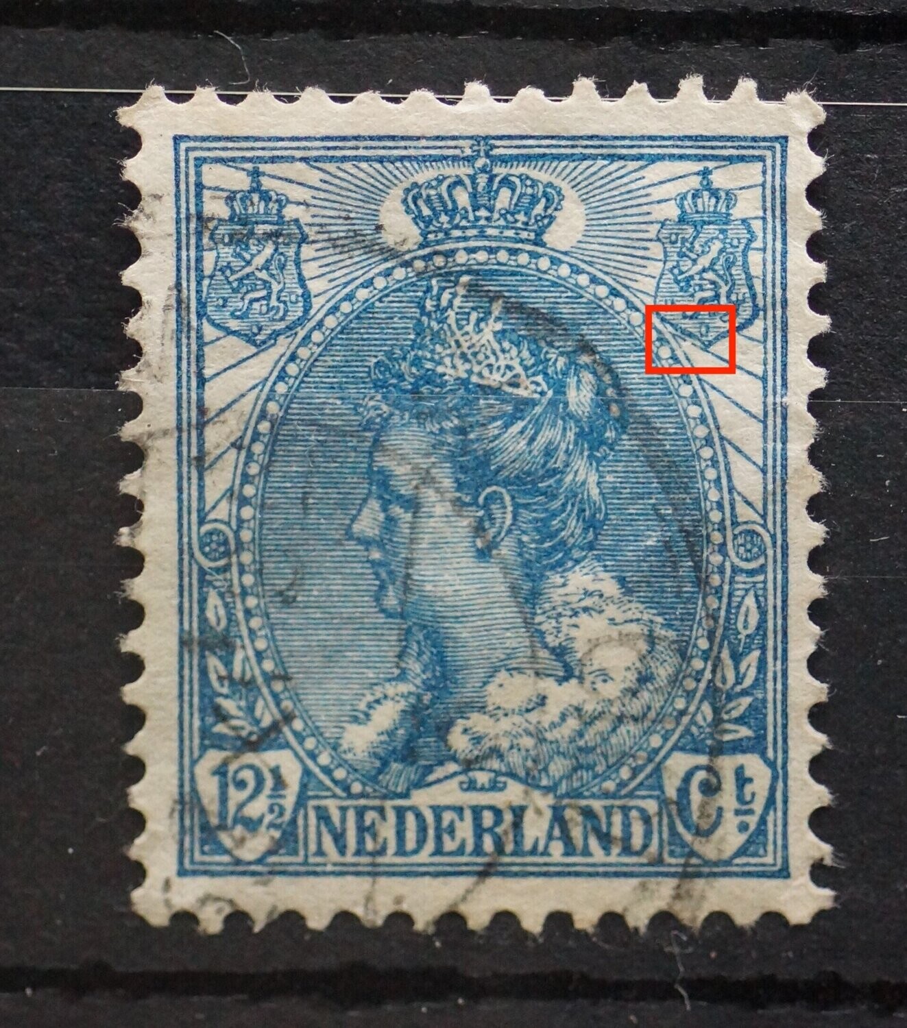 NVPH 63 - breuk in straal onder rechter wapenschild