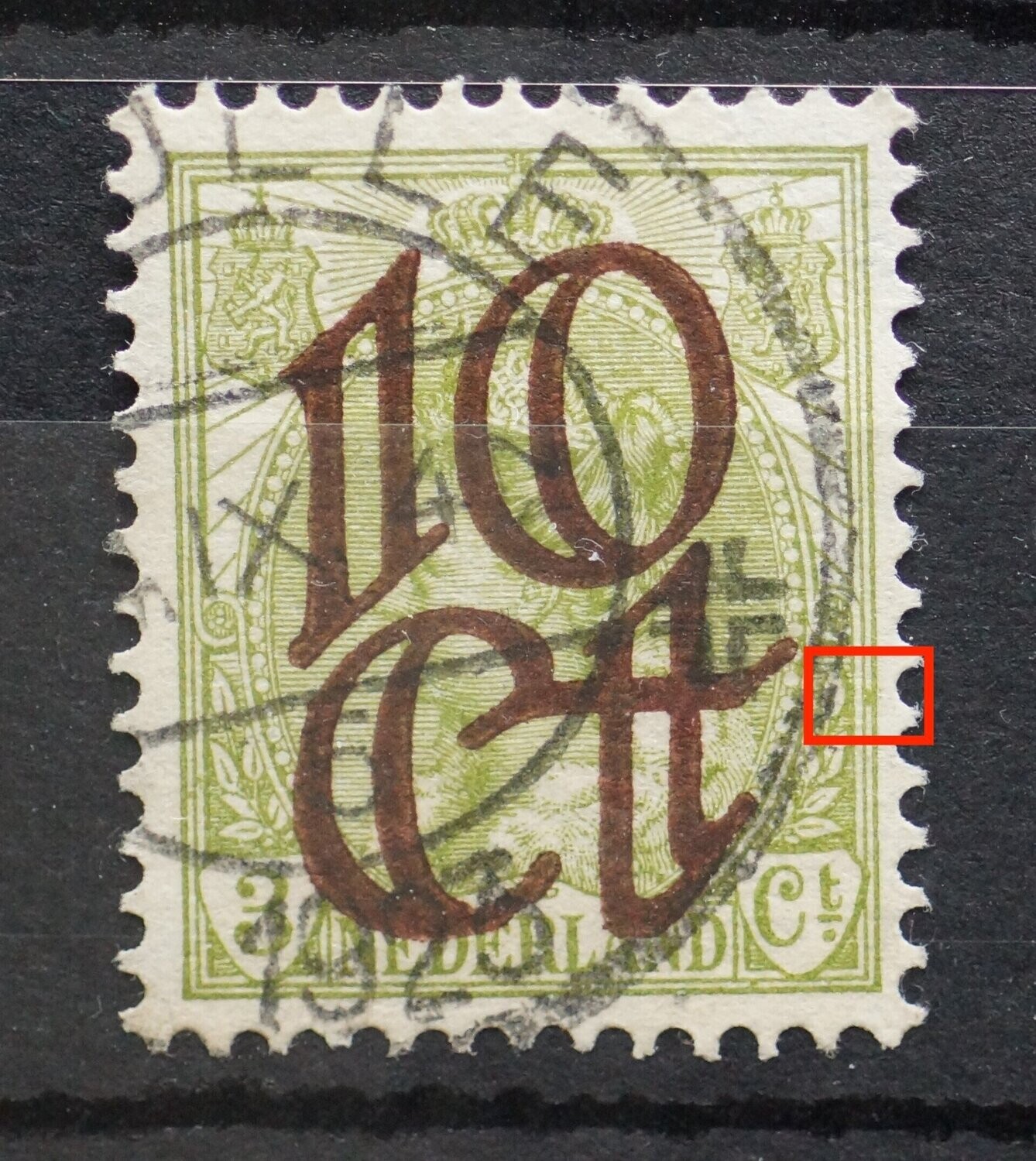 NVPH 116 - groene vlek tussen kaderlijnen rechts