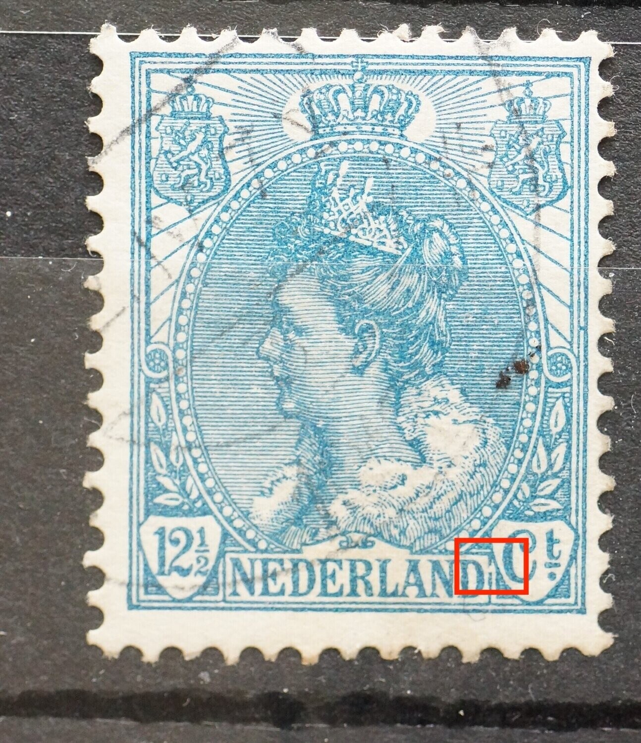 NVPH 63 - breuk in kaderlijn rechts van NEDERLAND