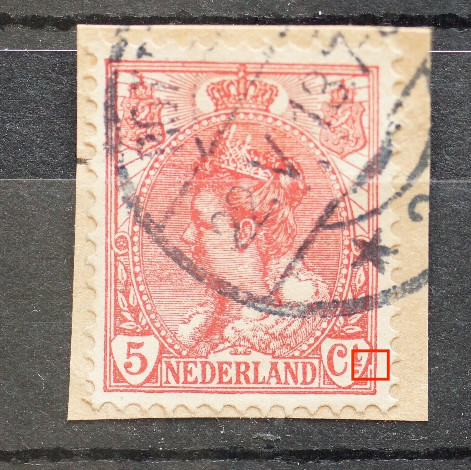 NVPH 60 - breuk in kaderlijn rechts naast Ct.