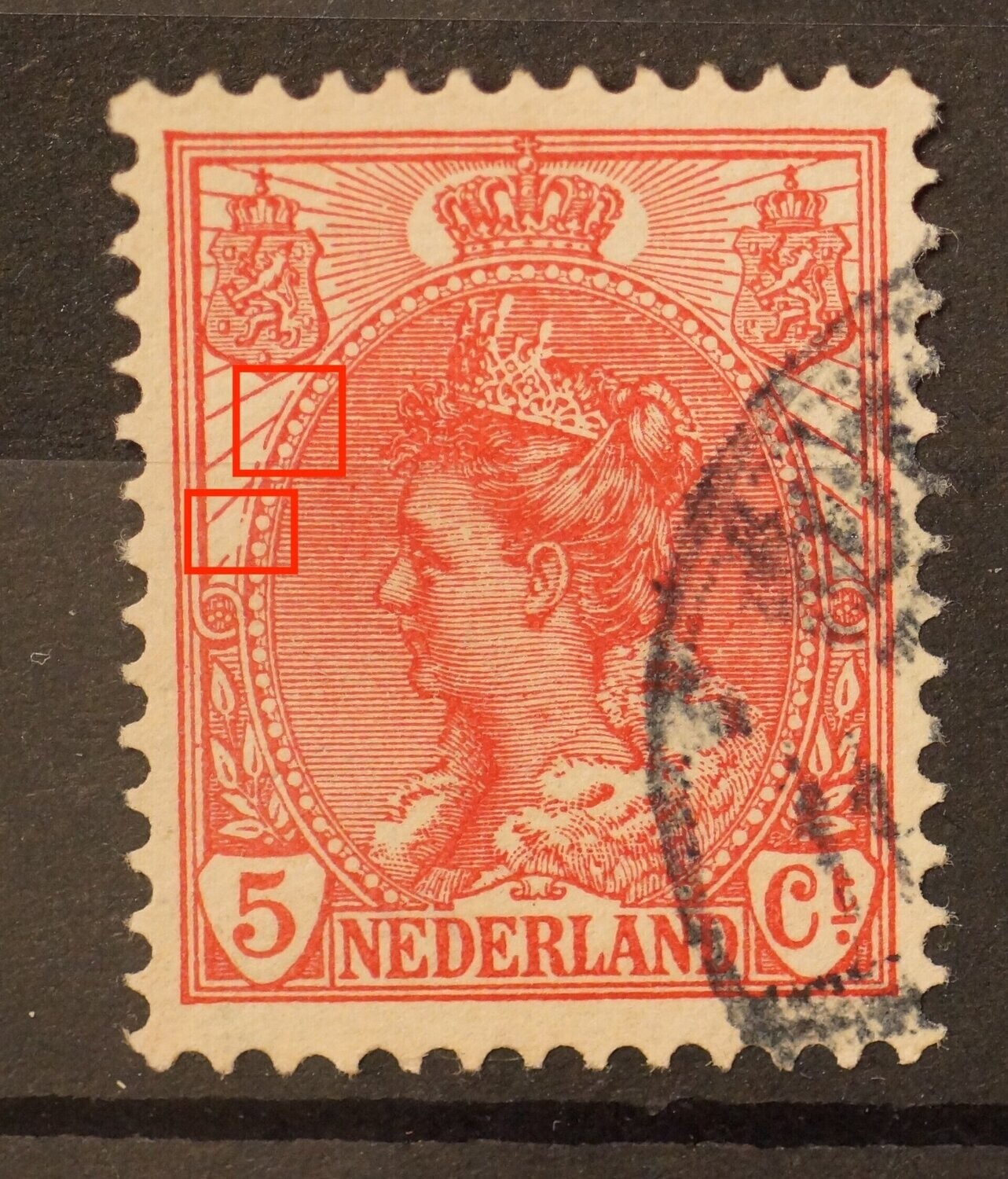 NVPH 60 - beschadigde rand medaillon, links