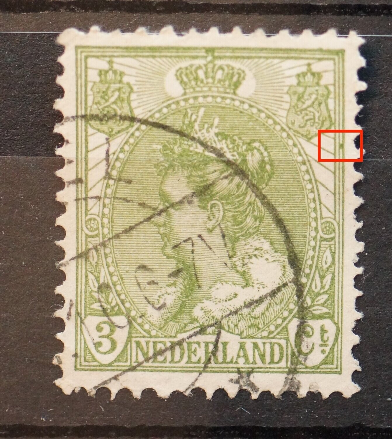 NVPH 57 - groene vlek tussen kaderlijnen rechts