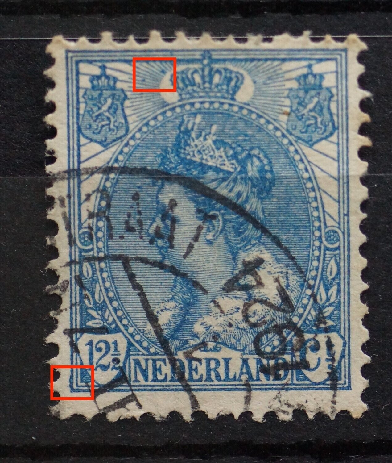 NVPH 63 - o.a. verdikte linker benedenhoek en blauwe stippen in zegelbeeld