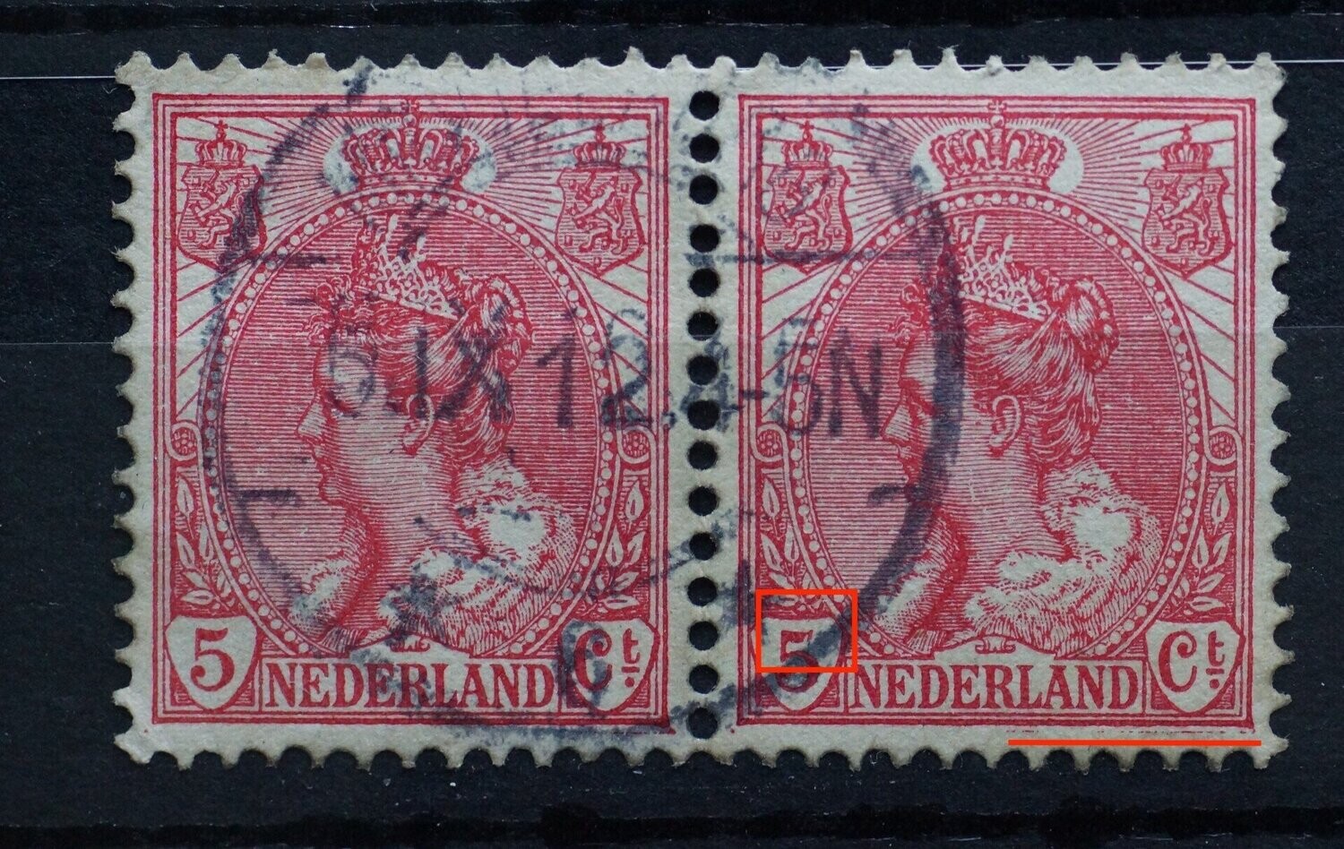 NVPH 60 (paar) - o.a. beschadigde vlag van de 5 (rechter zegel)