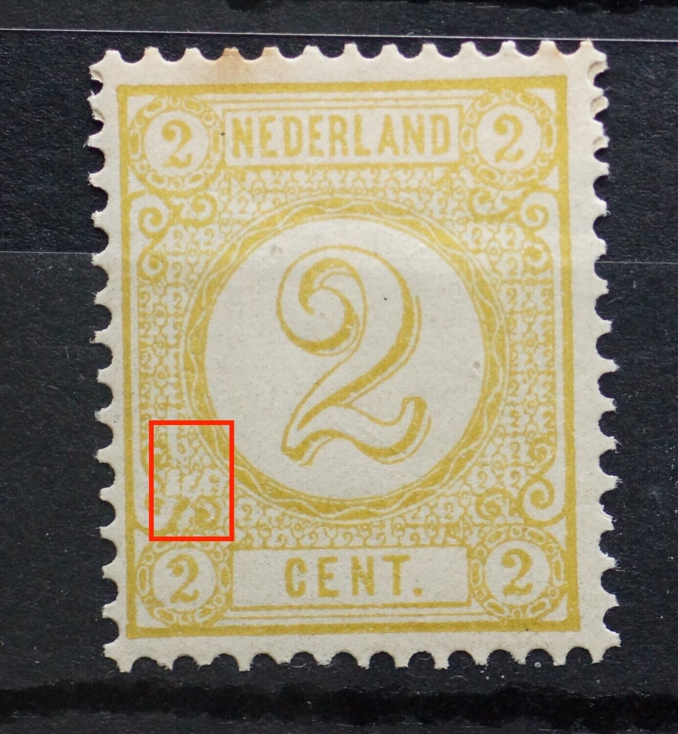 NVPH 32 - zegelbeeld boven de 2 rechtsonder beschadigd op diverse plaatsen