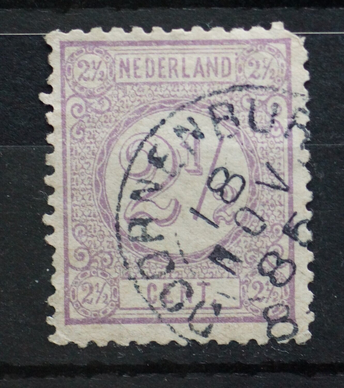 Doornenburg op NVPH 33 - schaars