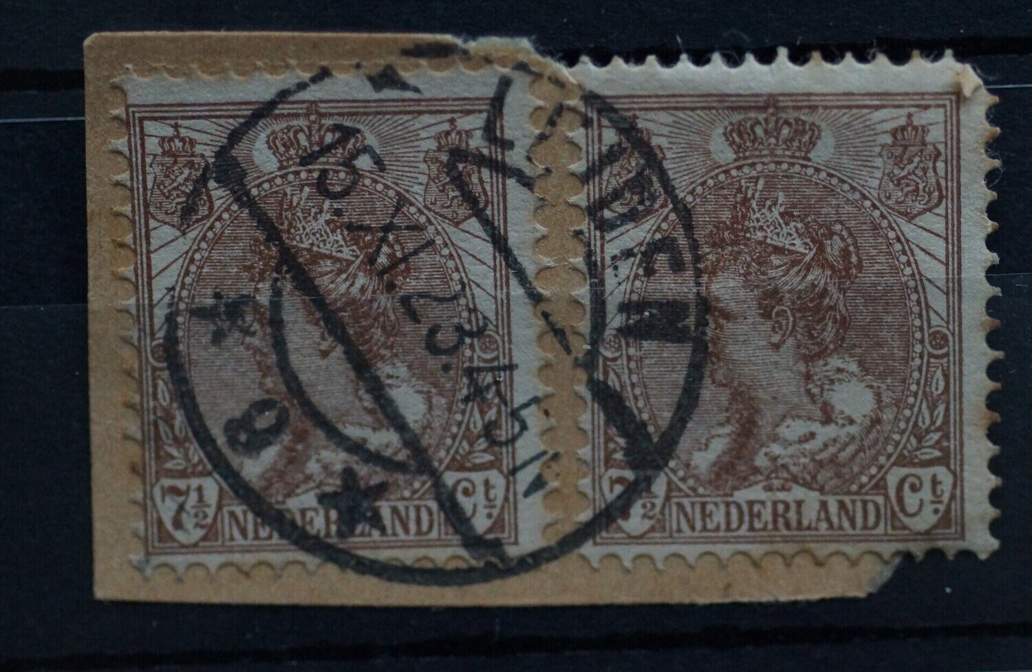 Leiden 9 (Romeins) op NVPH 61 (2x)