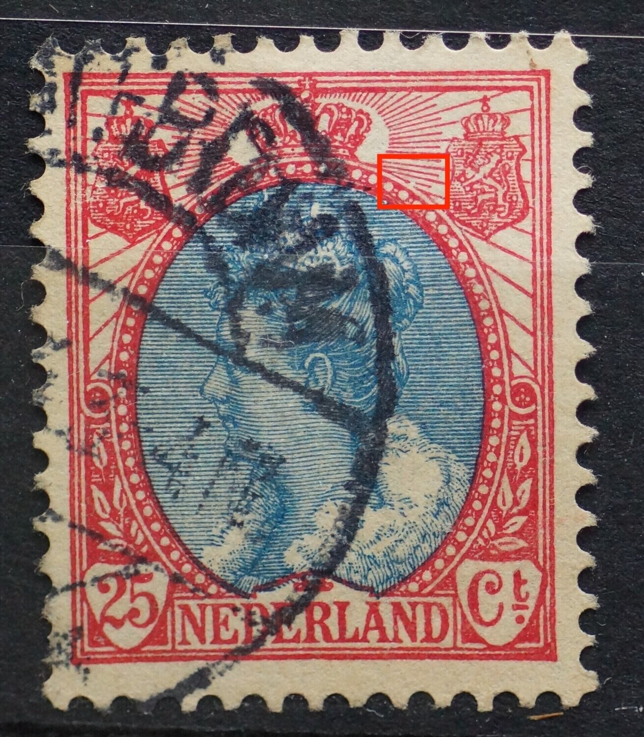 NVPH 71 - o.a. breuk in rand medaillon, rechts