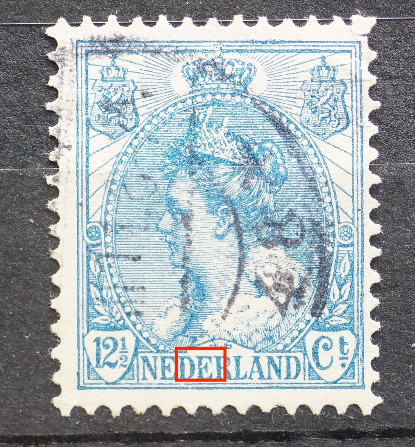 NVPH 63 - beschadigde tweede E van NEDERLAND