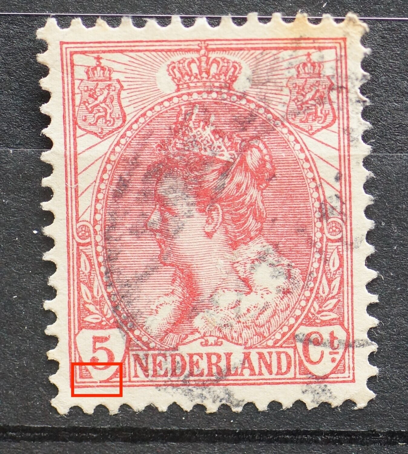 NVPH 60 - breuk in rand schild van 5 NVPH 60 - breuk in rand schild van 5