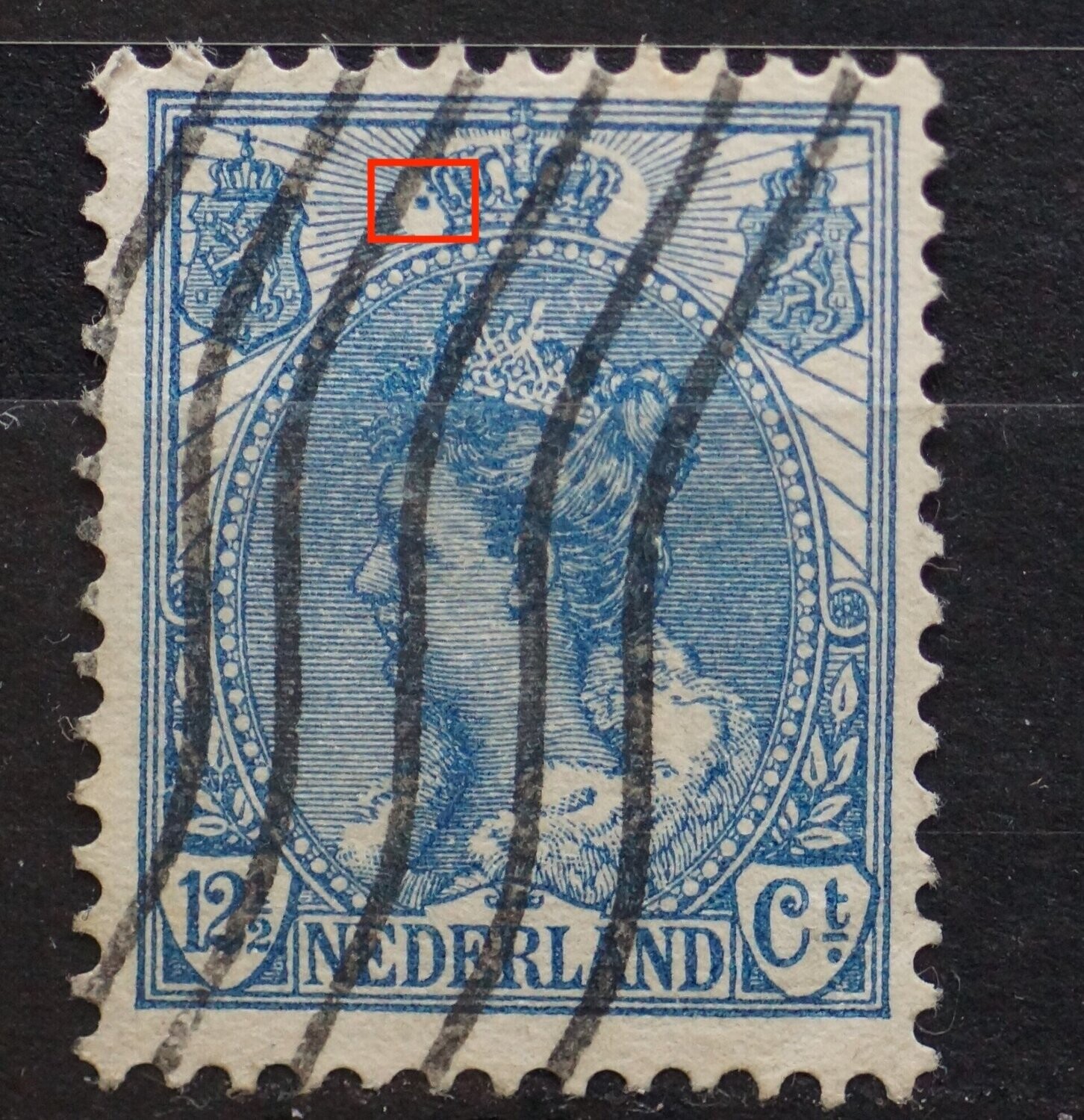 NVPH 63 - blauwe vlek links van kroon