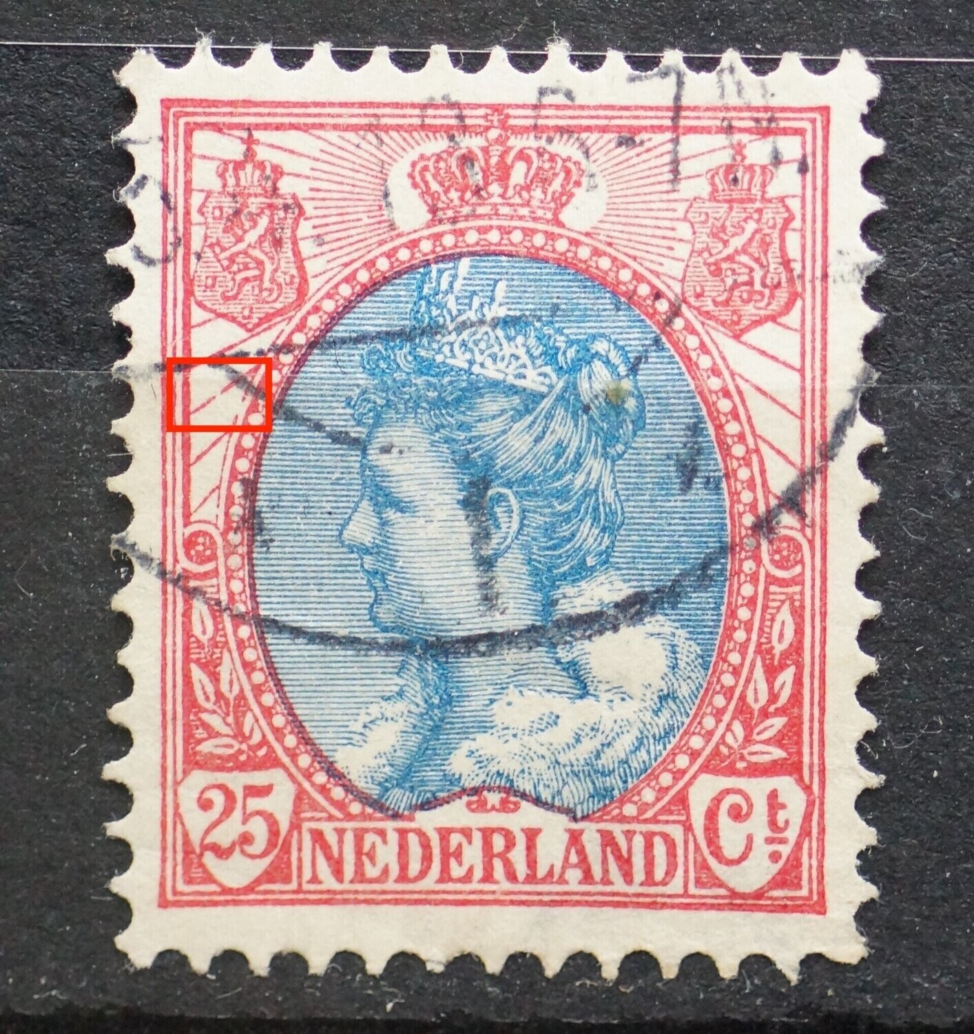NVPH 71 - breuk in straal en rand medaillon links
