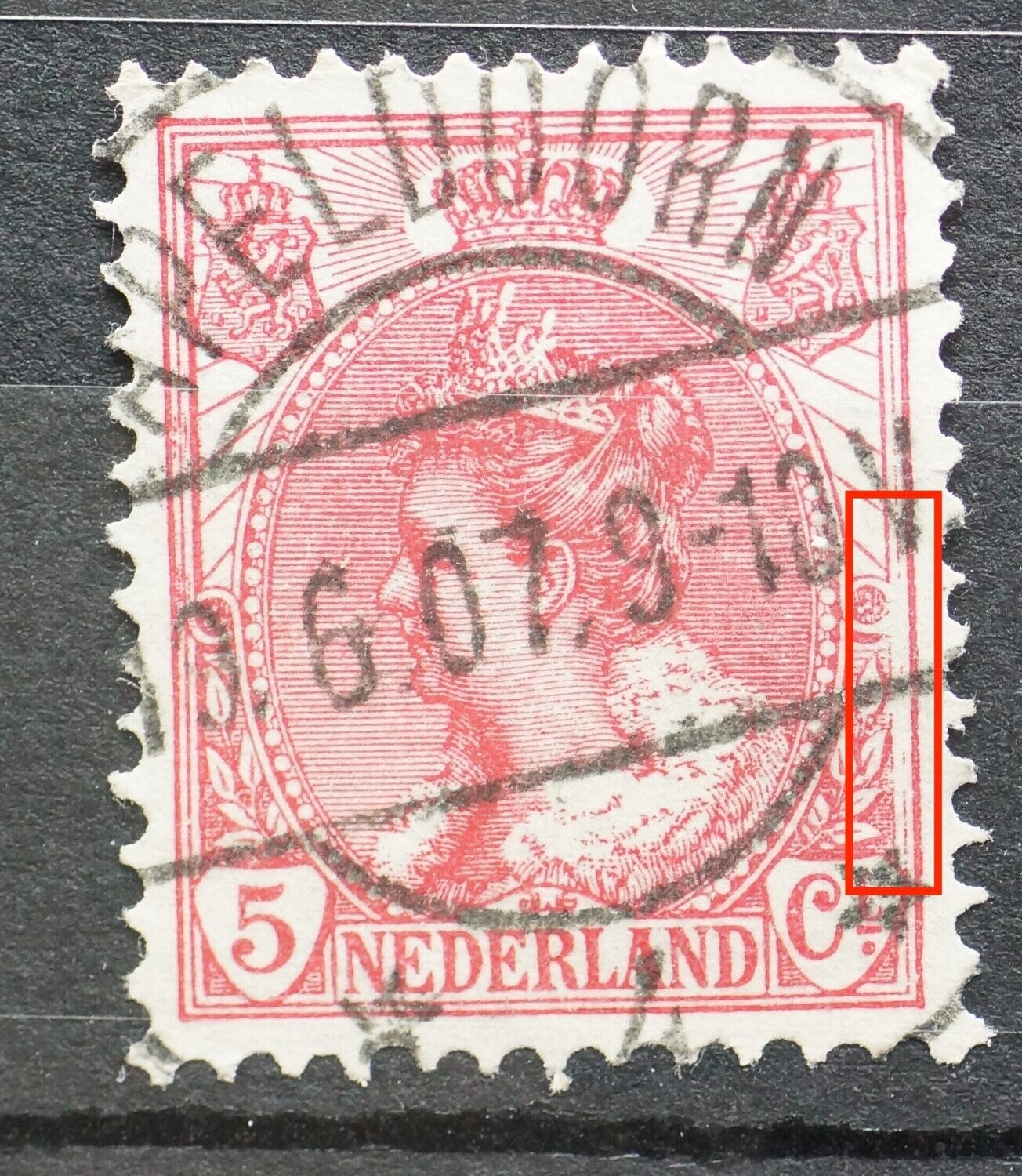 NVPH 60 - beschadigde kaderlijn rechts