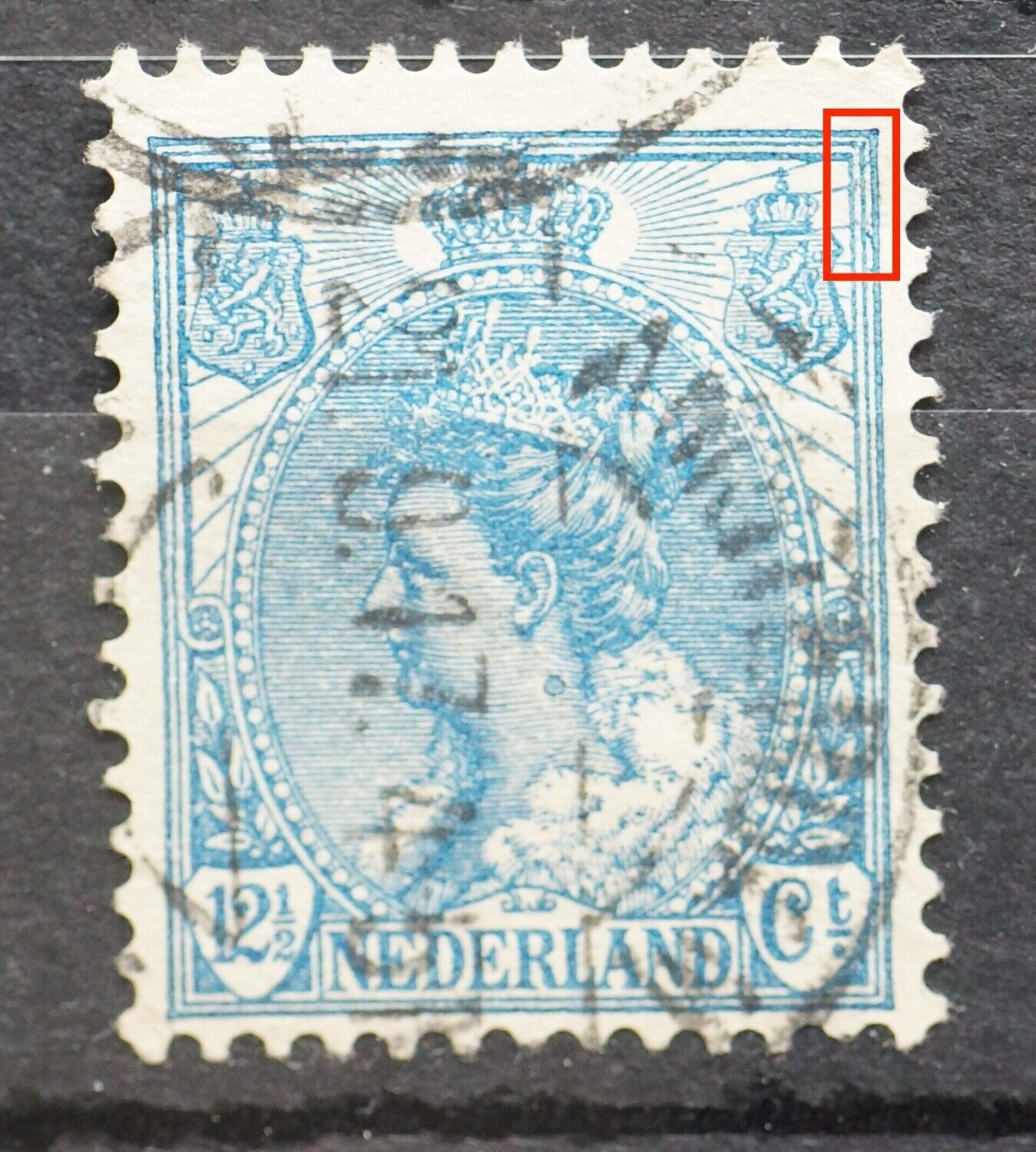 NVPH 63 - beschadigingen kaderlijnen rechts, boven