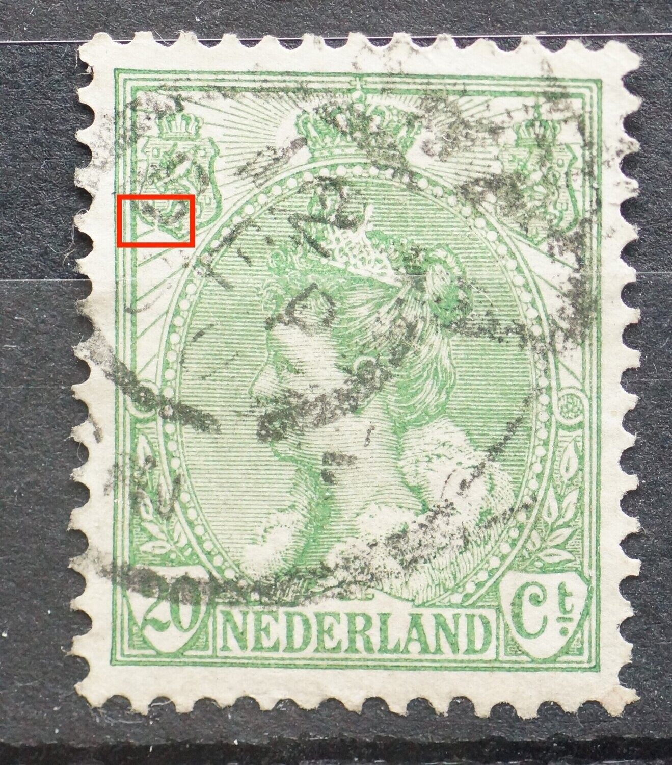 NVPH 68 - breuk in onderzijde linker wapenschild