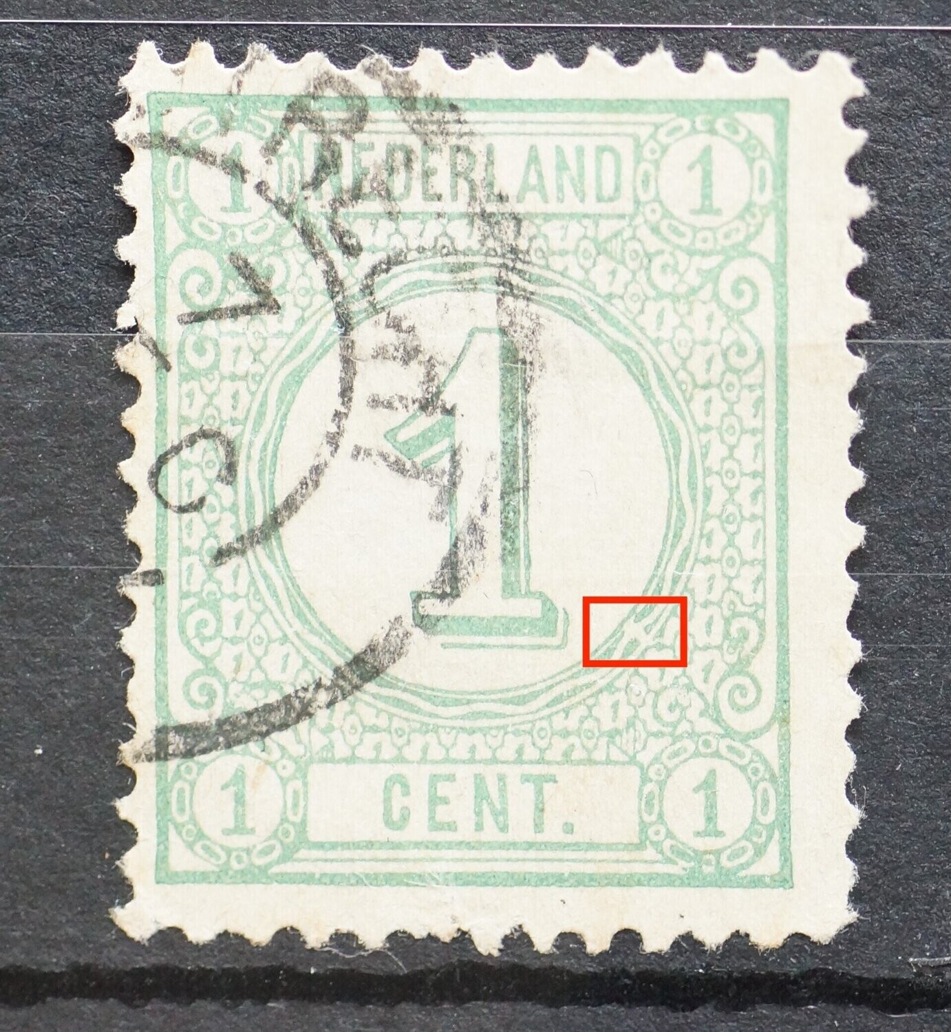 NVPH 31 - witte vlek in rand medaillon NVPH 31 - witte vlek in rand medaillon