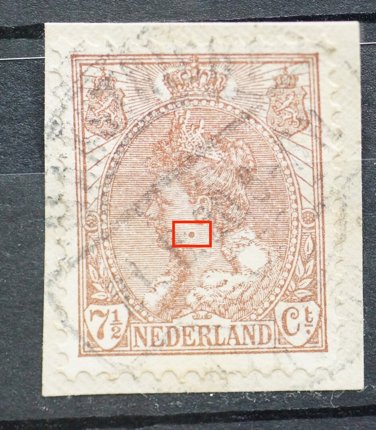 NVPH 61 - bruine vlek op het gezicht