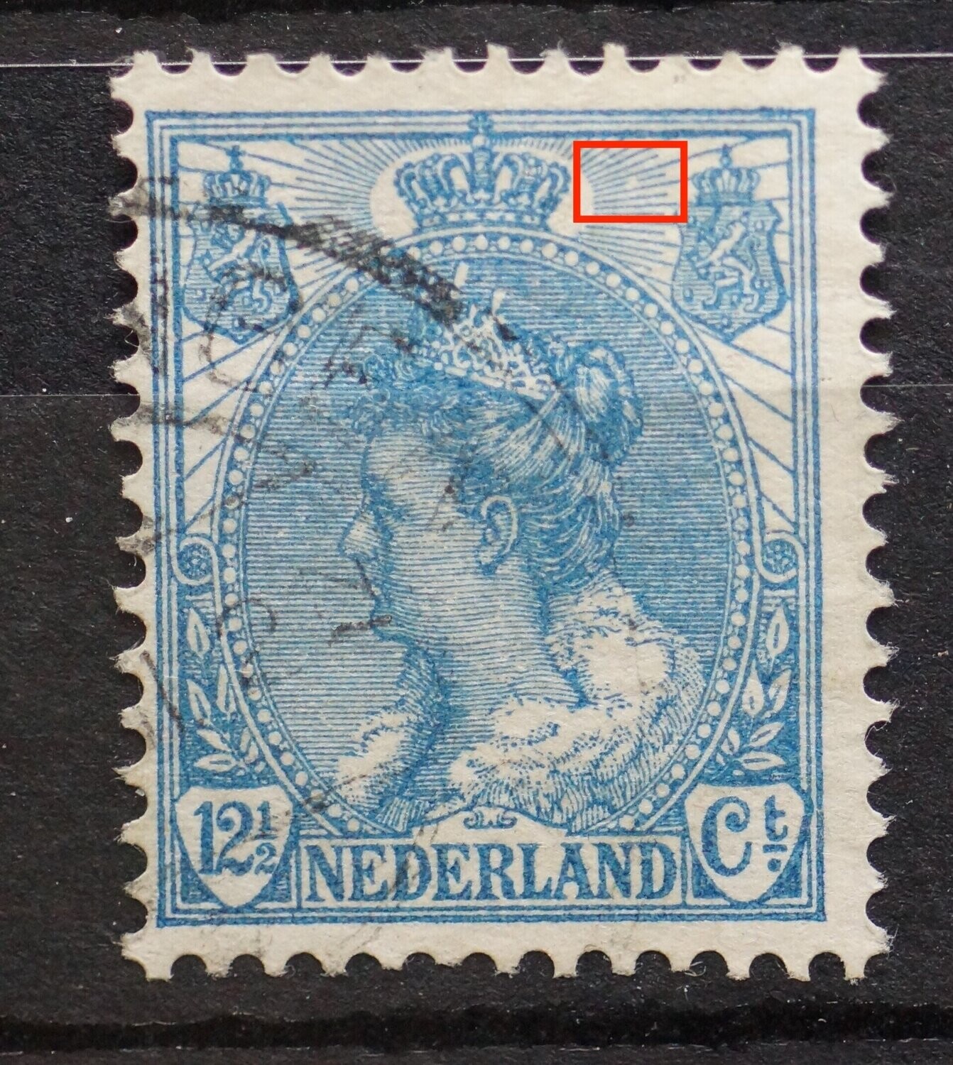 NVPH 63 - breuk in straal rechts van kroon NVPH 63 - breuk in straal rechts van kroon