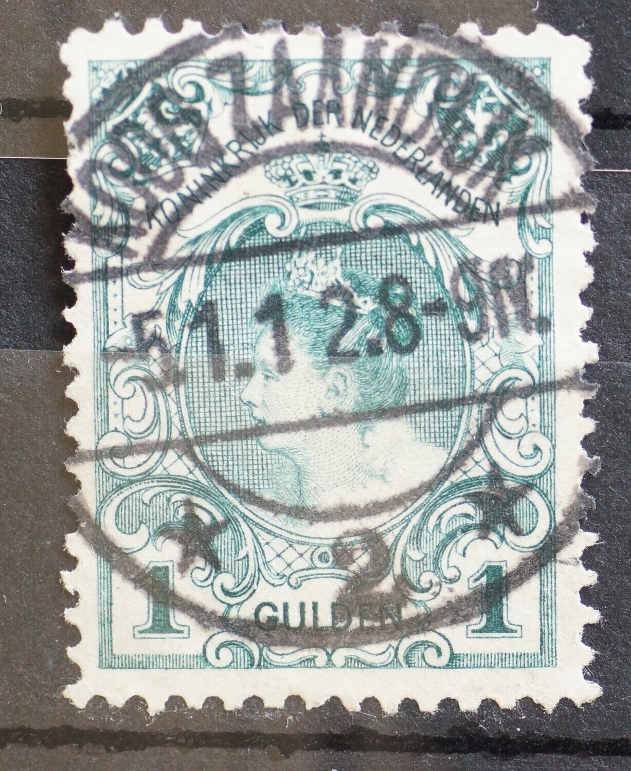 Koog-Zaandijk 2 op NVPH 77 - vrij zeldzaam