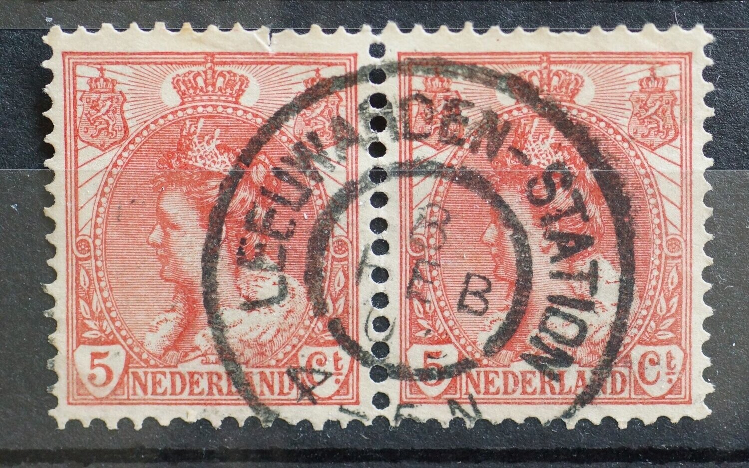 Leeuwarden-Station op NVPH 60 (paar, fraai)