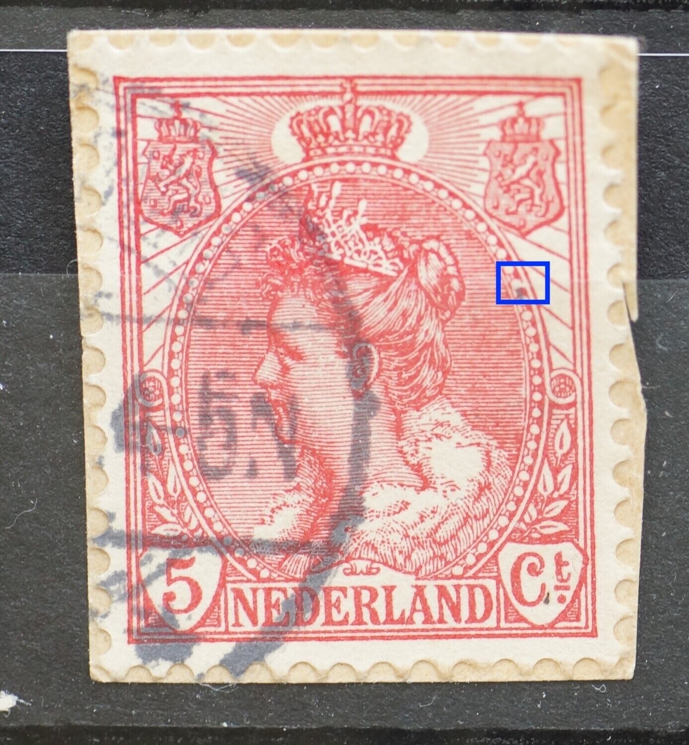 NVPH 60 - witte vlek aan parel NVPH 60 - witte vlek aan parel