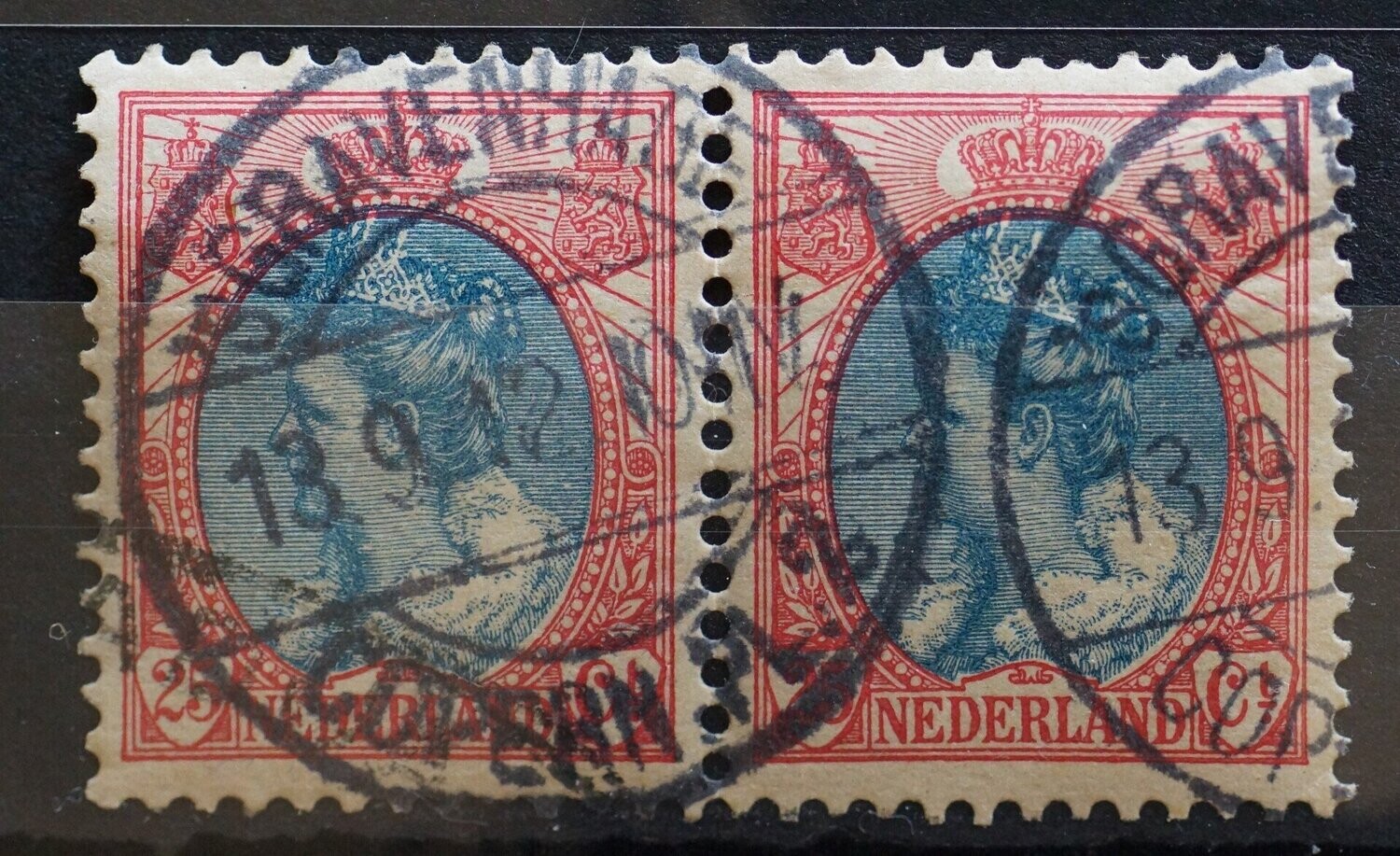 sGravenhage Copern. Pl. 2 op NVPH 71 (paar)