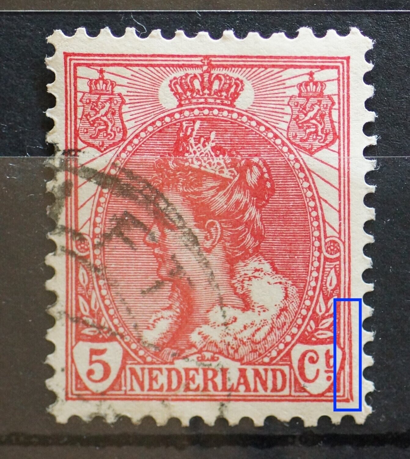 NVPH 60 - beschadigde kaderlijn rechts