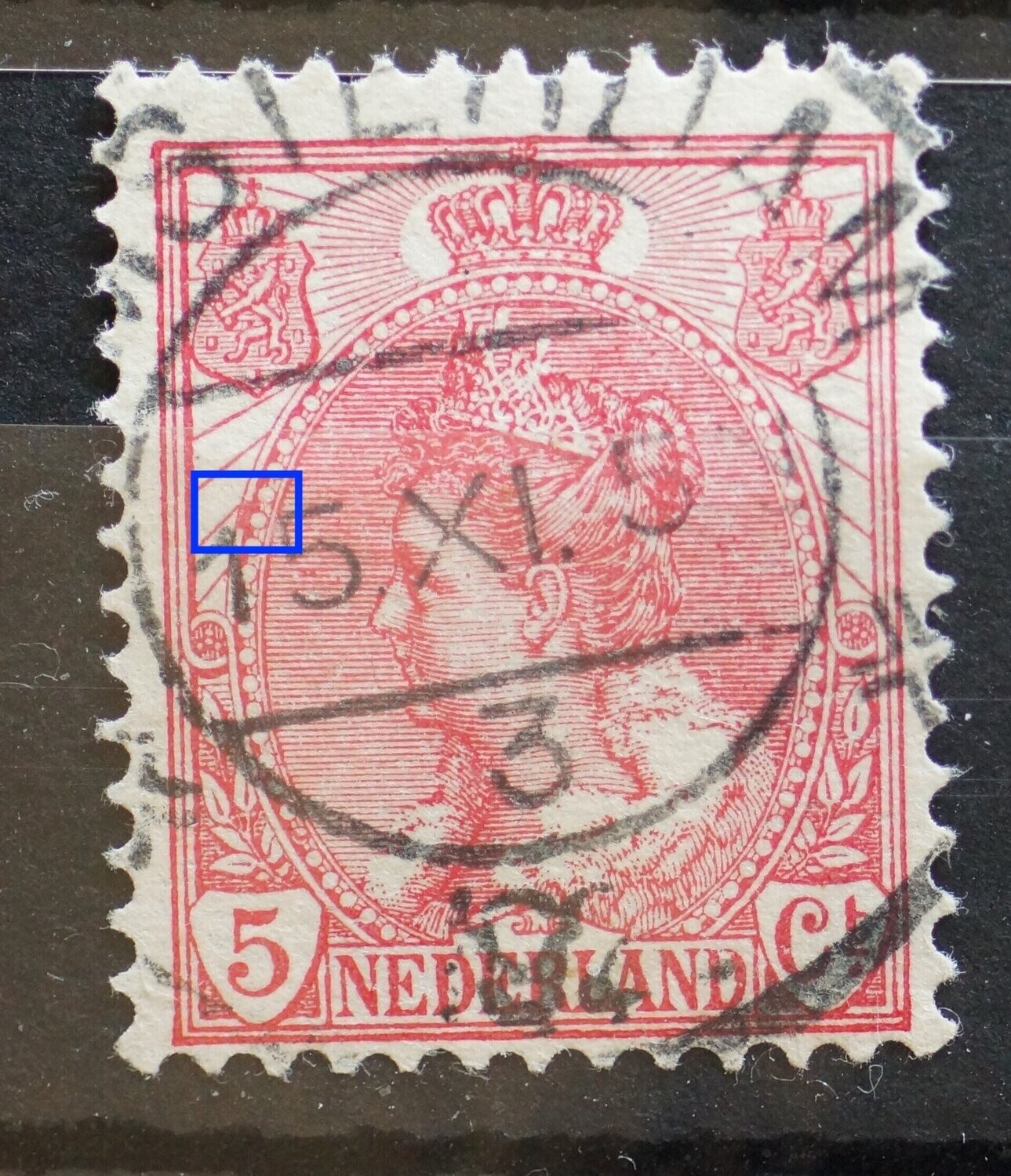 NVPH 60 - rode vlek in parelrand links