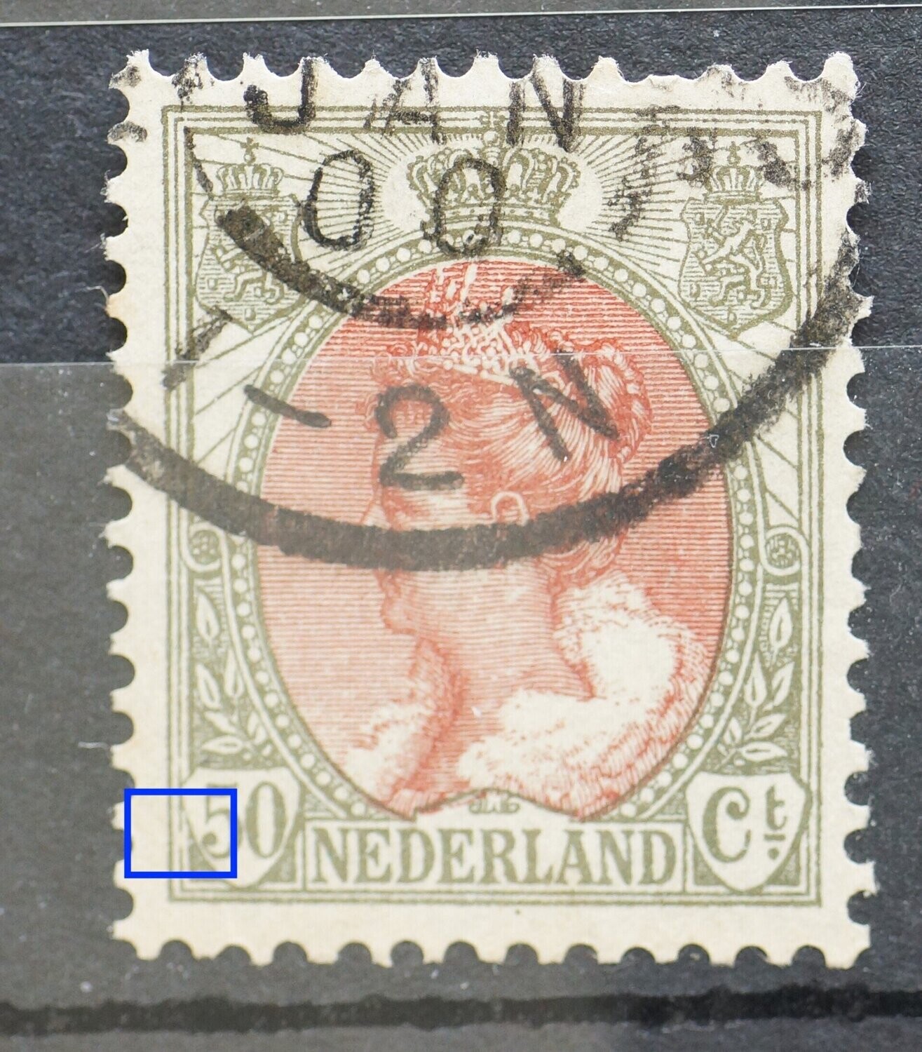 NVPH 74 - breuk in kaderlijn links van 50 NVPH 74 - breuk in kaderlijn links van 50