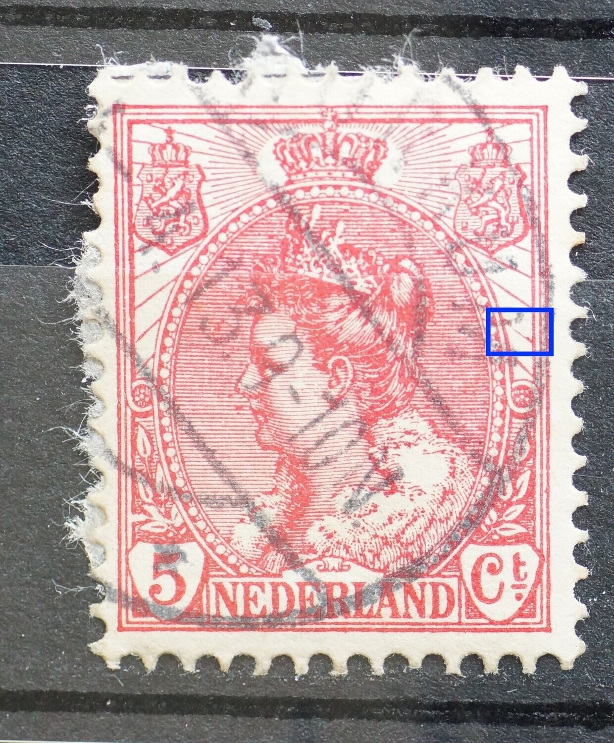 NVPH 60 - beschadigde/dunnen straal rechts