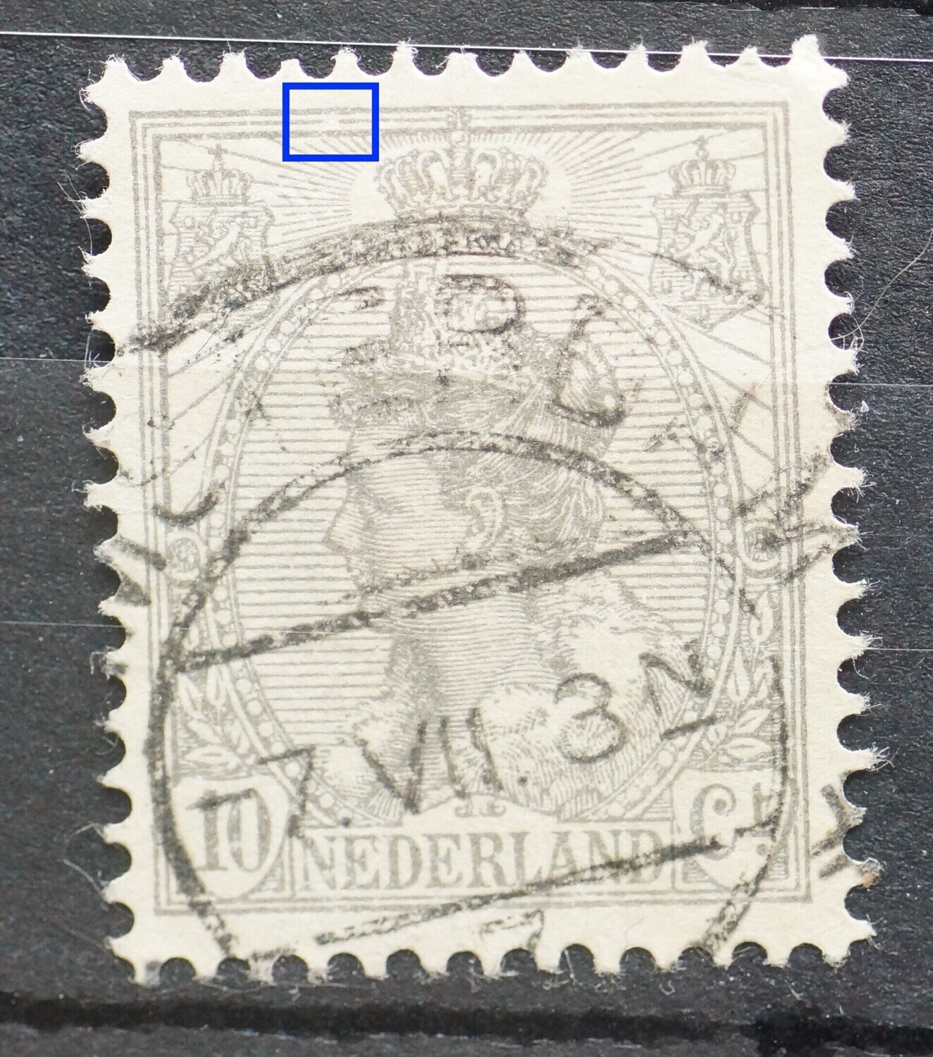 NVPH 57 - breuk in kaderlijn boven, links NVPH 57 - breuk in kaderlijn boven, links