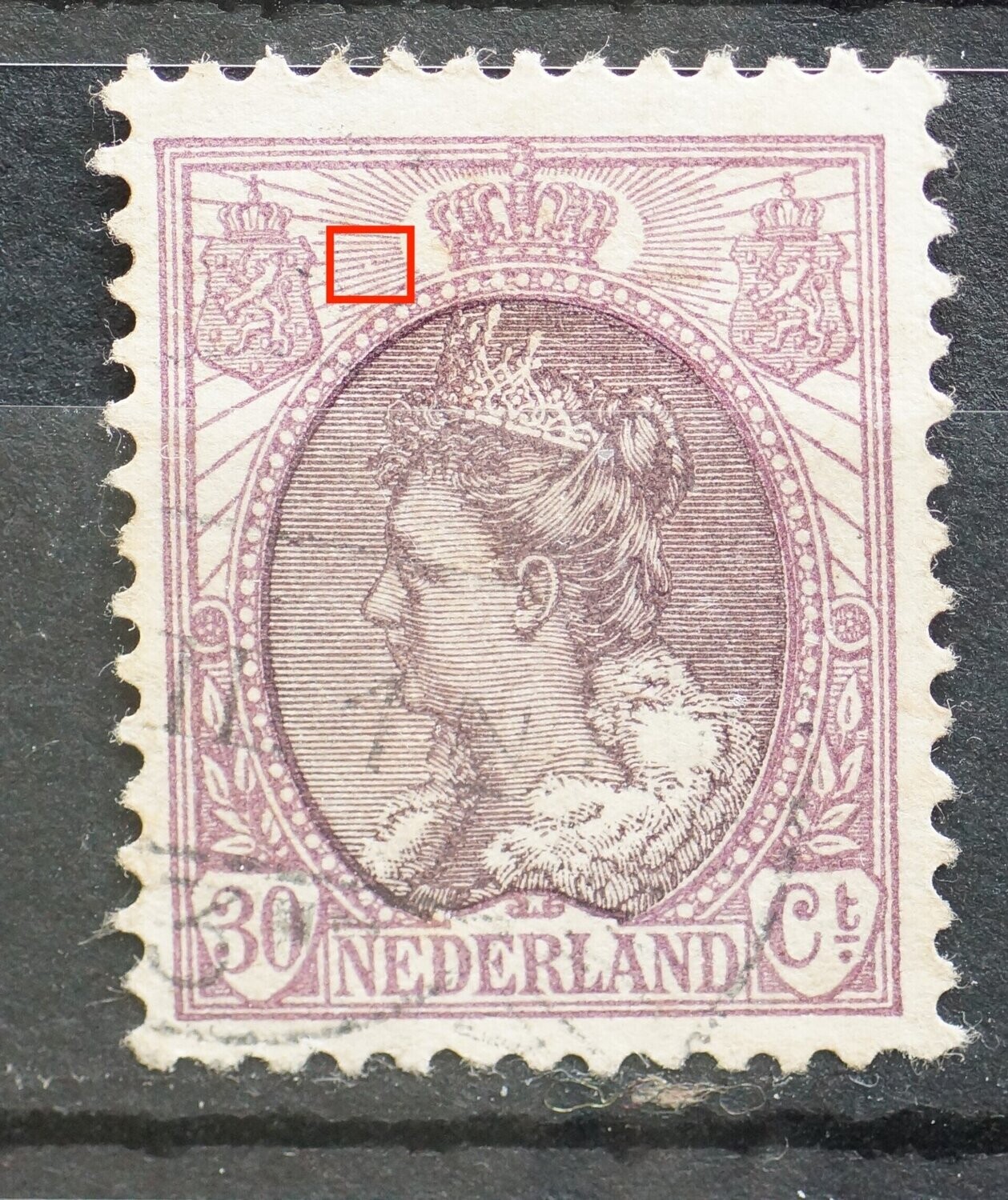 NVPH 72 - breuk in straal links van kroon NVPH 72 - breuk in straal links van kroon