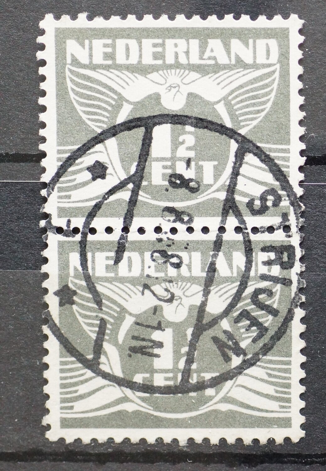 Strijen 1 op NVPH 172 (paar)