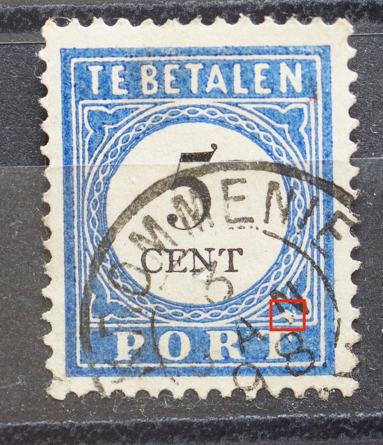 NVPH P19 - witte vlek boven de T van PORT